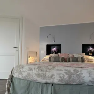 Il Borgo Di Affittacamere