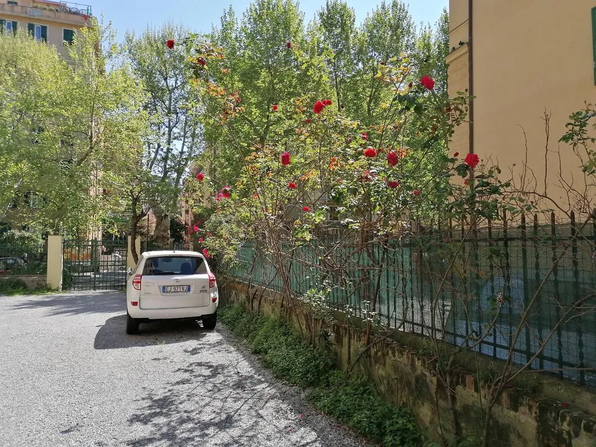 Il Giardino Di Elettra - Freeparking Aparthotel Γένοβα